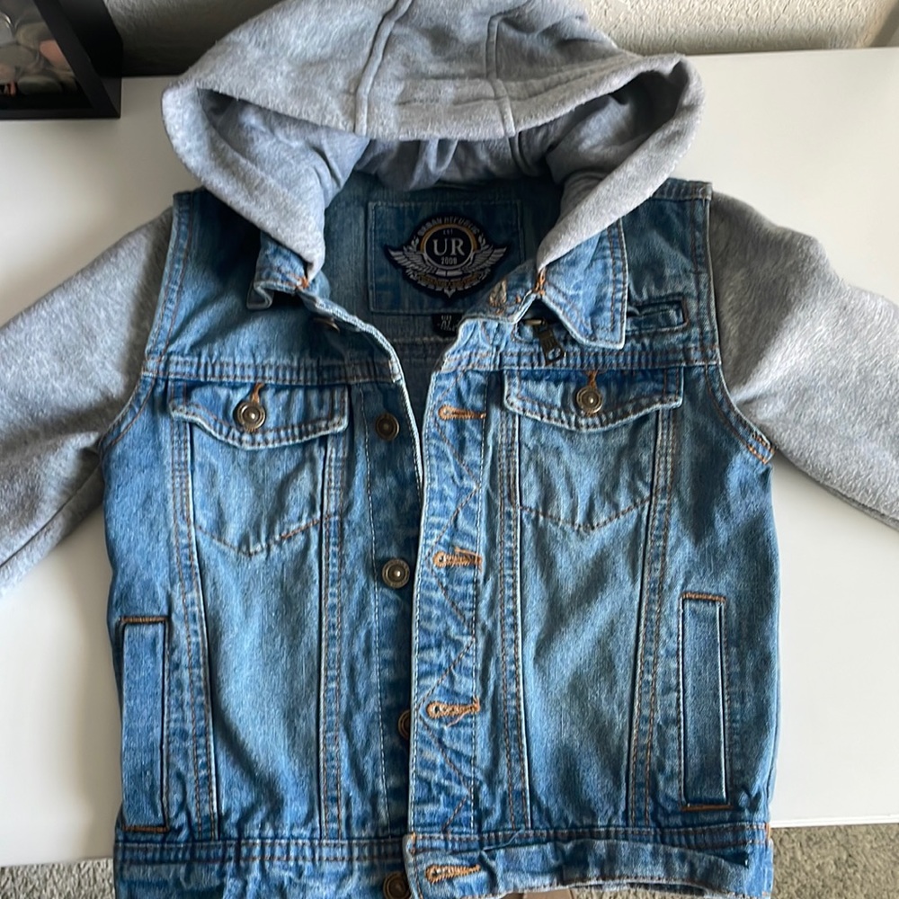 Jean jacket size 4T